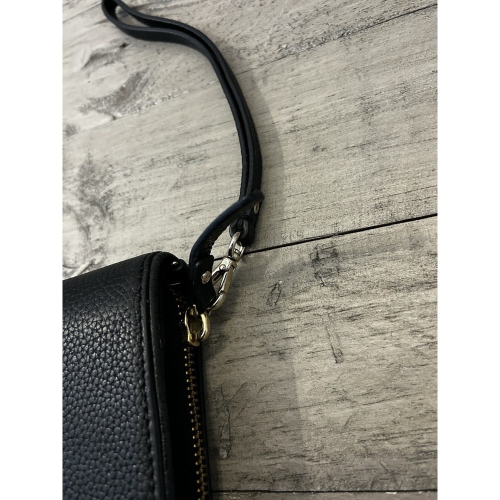 Kate Spade New York Chester Street Brigitta Wristlet Wallet Black - Picture 3 of 8